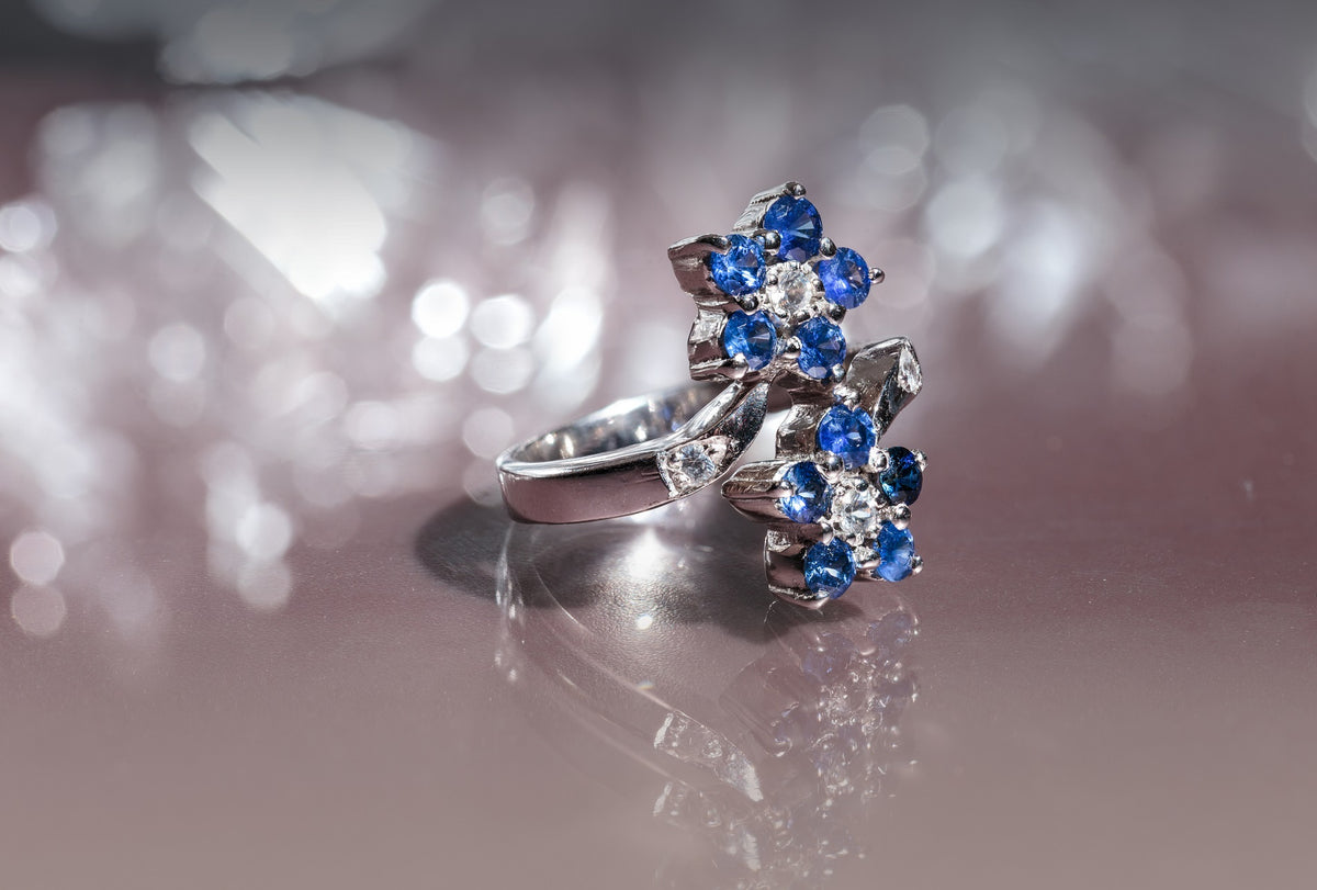 4 Trendy & Timeless Jewelry Pieces to Invest in for 2023