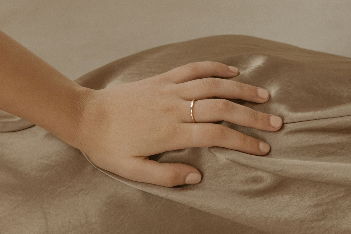 HOW TO PROPERLY CLEAN DIAMONDS AND JEWELRY