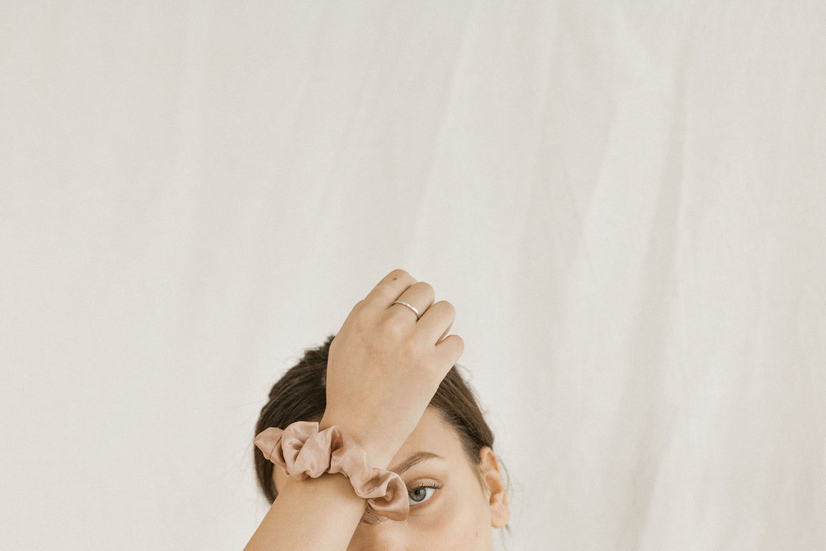 Vintage Inspired Wedding Bands Back In Style