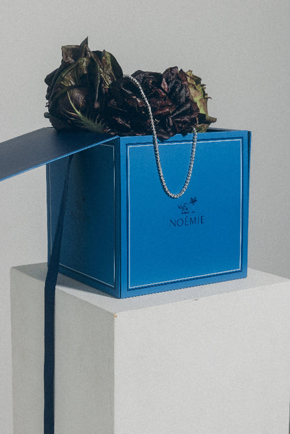 VS quality diamonds 14K 18K Gold