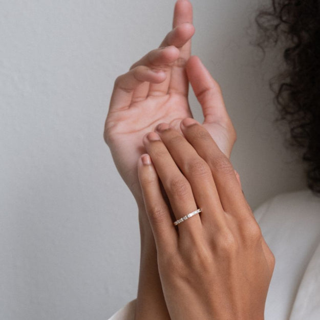 VS quality diamonds 14K 18K gold