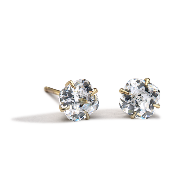 Cushion Diamond Studs Solitaire Earring Sparkle Dainty Elegant 4-Prongs Wedding Engagement Yellow Gold