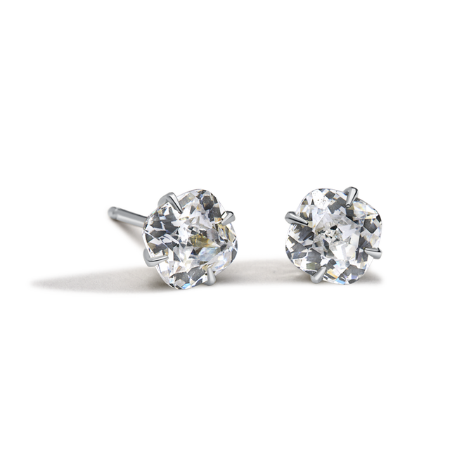 Cushion Diamond Studs - 18K Gold