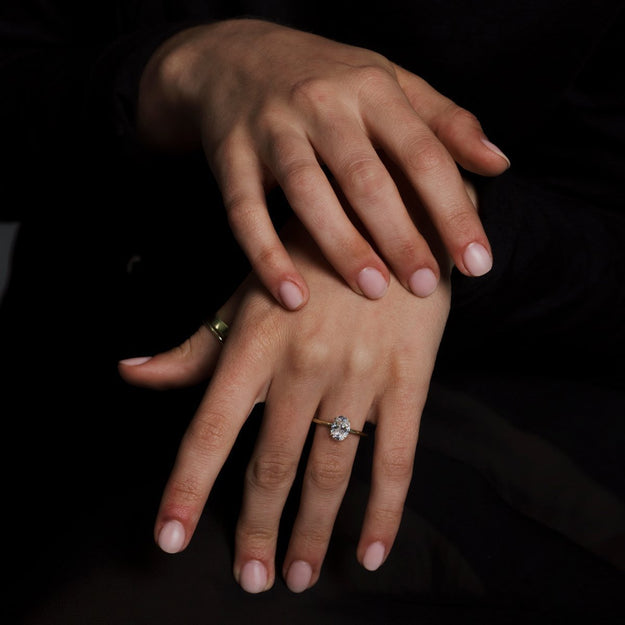 Noémie Solitaire Pick Your Diamond Shape Engagement Ring Oval Round Princess Emerald Radiant Asscher Cushion quality stone 18K gold Rose White Yellow Platinum