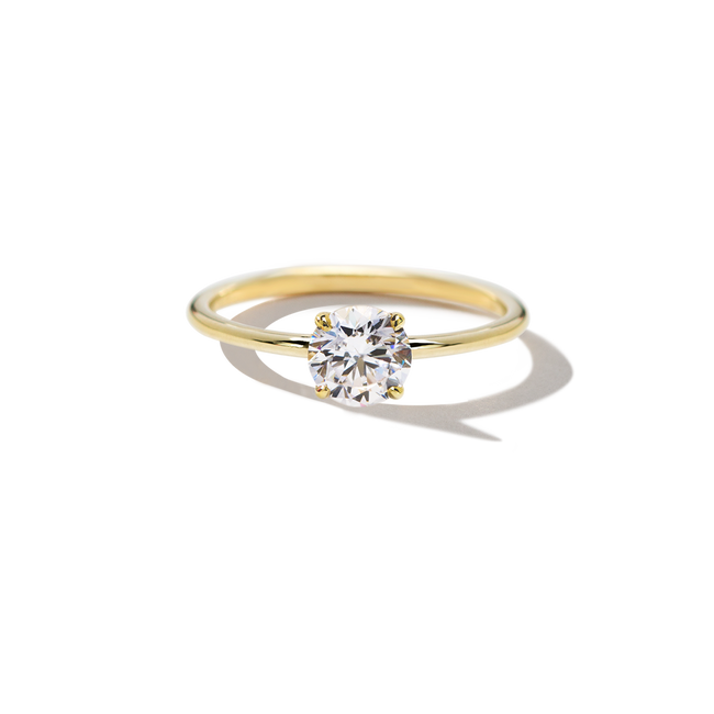 Noémie Solitaire Pick Your Diamond Shape Engagement Ring - 18K Gold