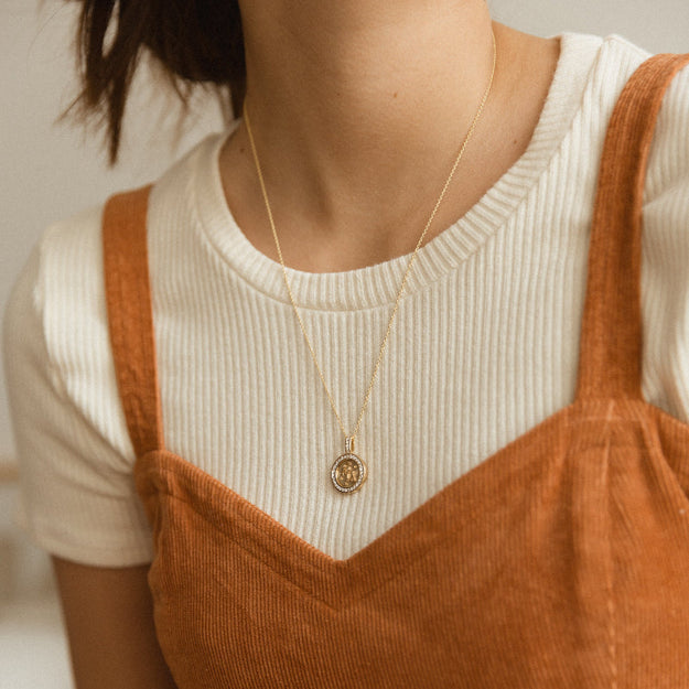 Libra VS Clarity 14K 18K Gold