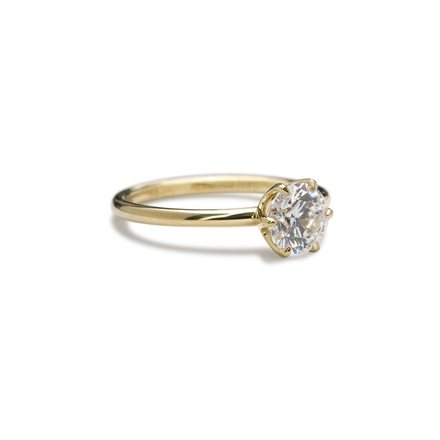 Chispa Sparkle Diamond Engagement Ring Wedding Band Dainty Elegant Sparkle Yellow Gold