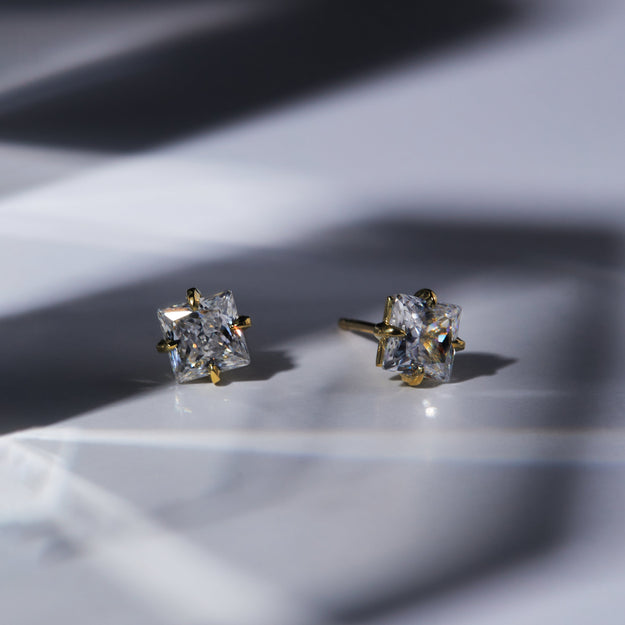 Princess Cut Diamond Studs 18K gold Rose White yellow Platinum quality stone