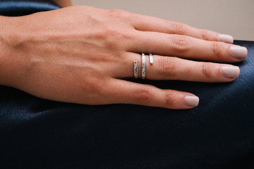 VS clarity 14K 18K gold sparkling diamonds