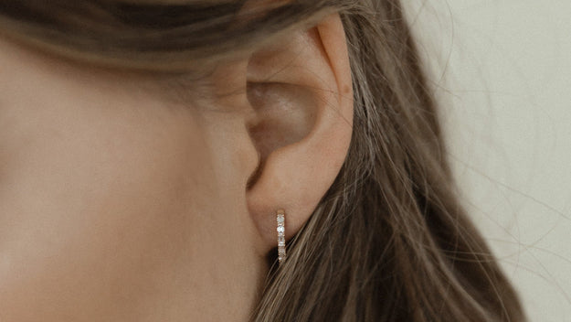 VS Clarity sparkling diamond 14K 18K Gold