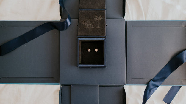 Noemie gift box VS Clarity Gold